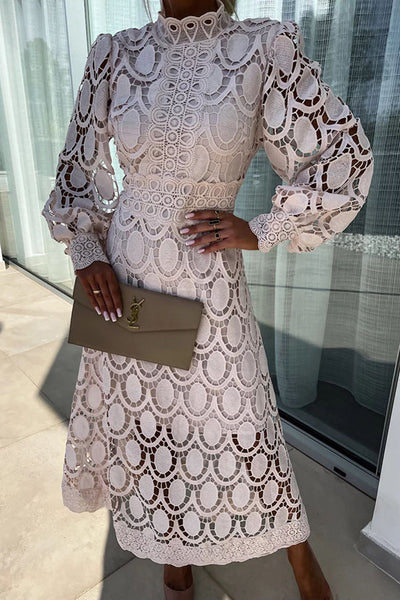 Louisa - Romantic Lace Dress