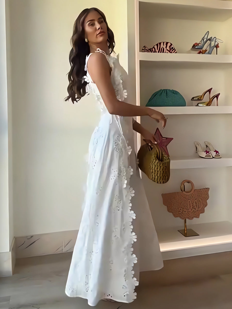 Megan – Long dress with knotted straps and floral lace pattern