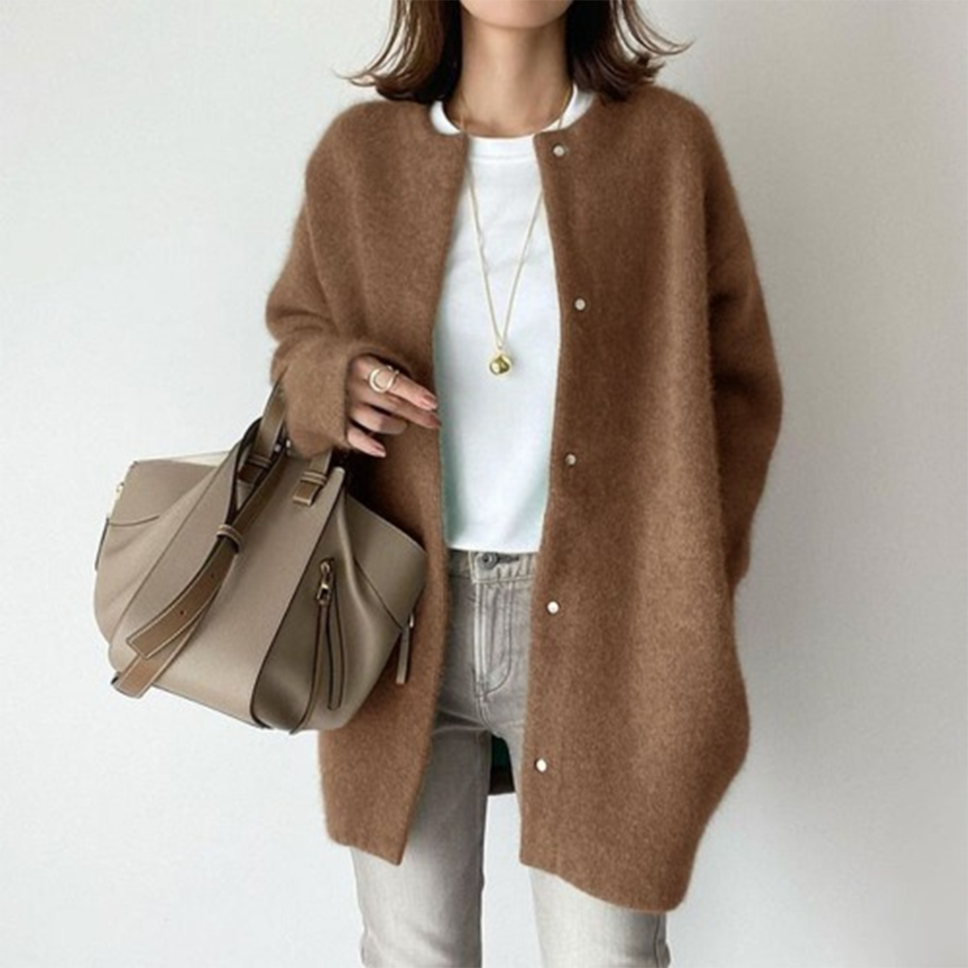 Ella - Chic and Stylish Cardigan