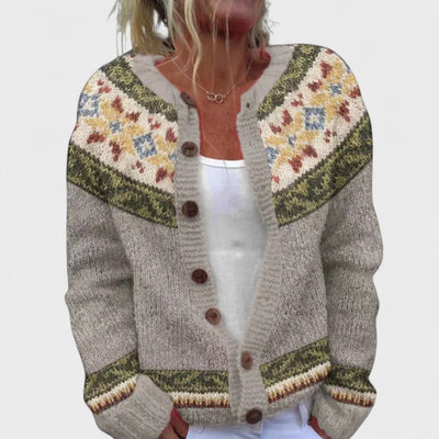 Lianne – Chunky Knit Cardigan with Chic Pattern